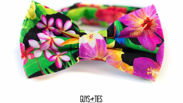 Unleashing Your Wedding Style: Choosing between the Tie, Bow Tie, and Tropical Tie